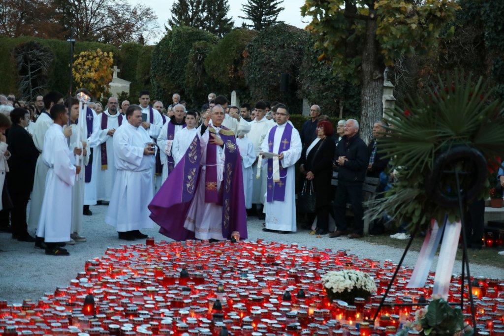 Proslavljena svetkovina Svih svetih u Varaždinu